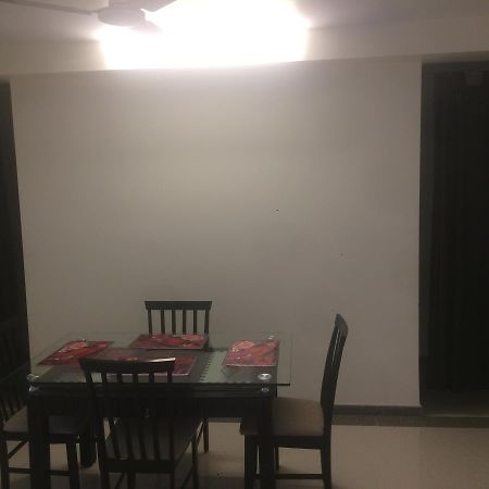 Poonam Hieghts Bed & Breakfast Mumbai Eksteriør bilde